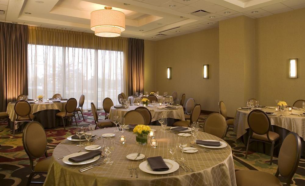 Sheraton Едисън Екстериор снимка