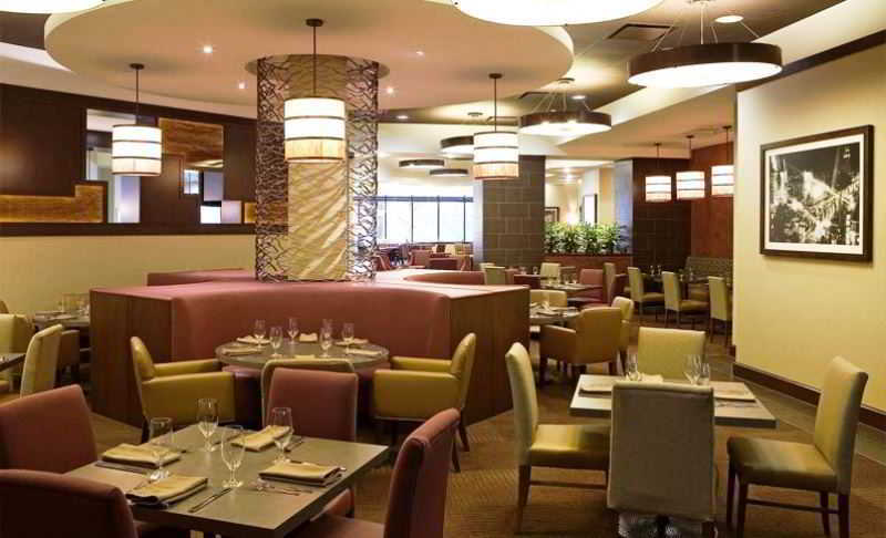 Sheraton Едисън Екстериор снимка